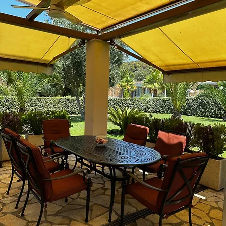 Neli Néos Marmarás