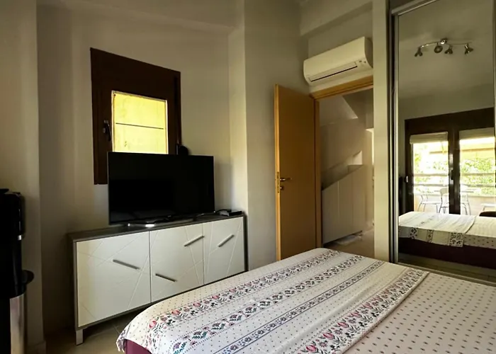 Neli * 네오스마르마라스